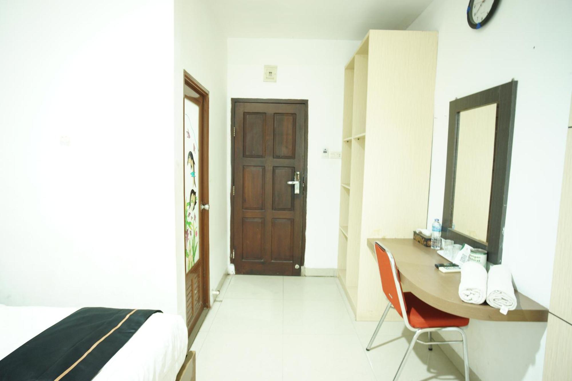 Townhouse Oak Ilir Timur I Near Ptc Mall Hotel