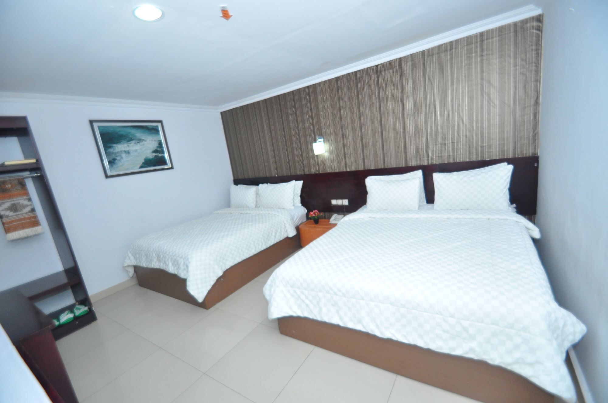 Hotel Townhouse Oak Ilir Timur I Near Ptc Mall